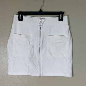 Casual White Mini Skirt